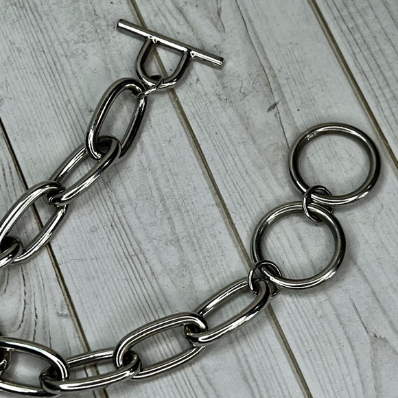 Silver-tone Chain Bracelet Modern Contemporary Statement - Picture 4 of 6